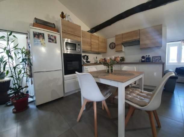 Petit Duplex Atypique Apartment ฟูเรียนี ภายนอก รูปภาพ